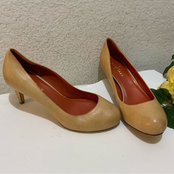 Cole Haan NikeAir Chelsea Tan Patent Leather Low Heel Pumps Size 7B - Picture 1 of 11